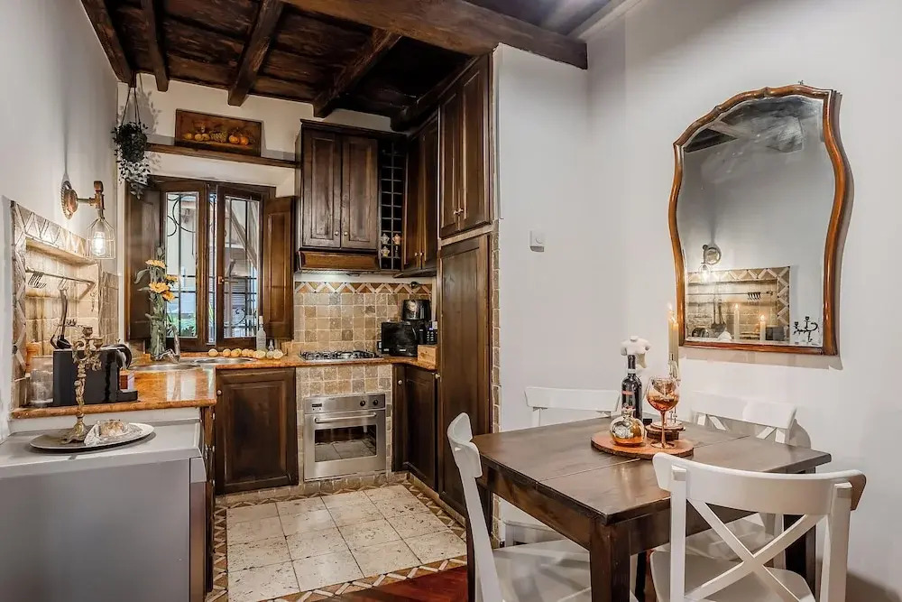 SJR Luxury Apartment Trevi Fountain
