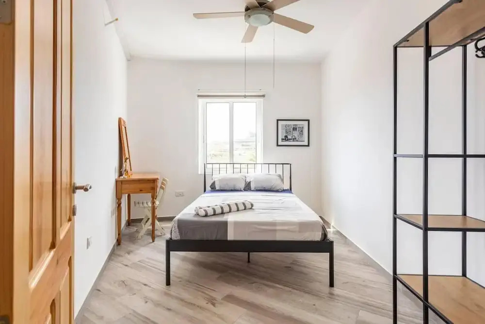 Gozo Escape, 2-bed Apartment in Marsalforn