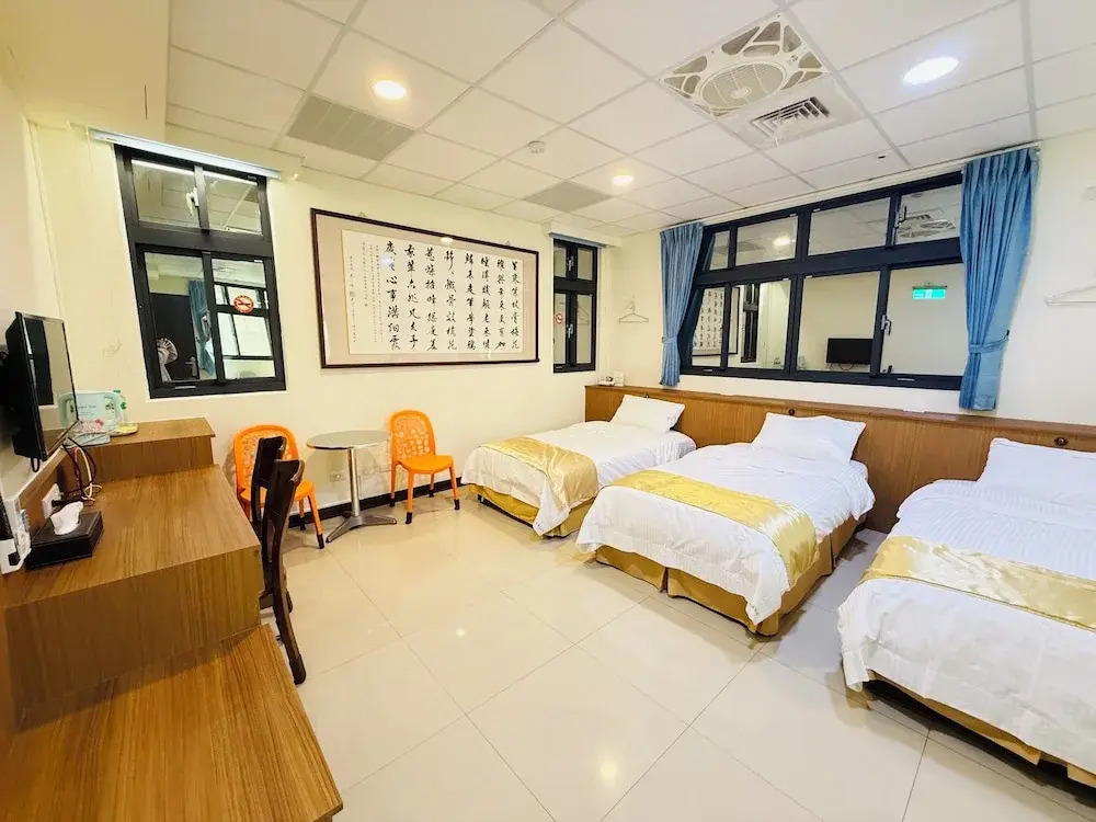 Frank's Hostel