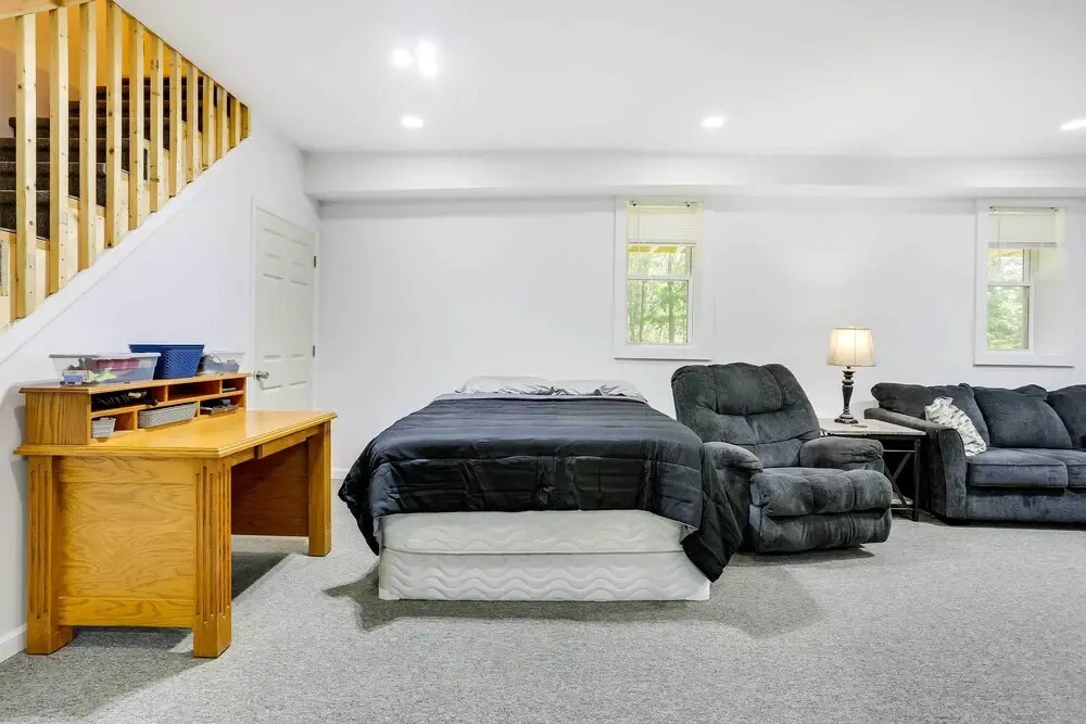 Walk to Lake Wallenpaupack: Poconos Vacation Home
