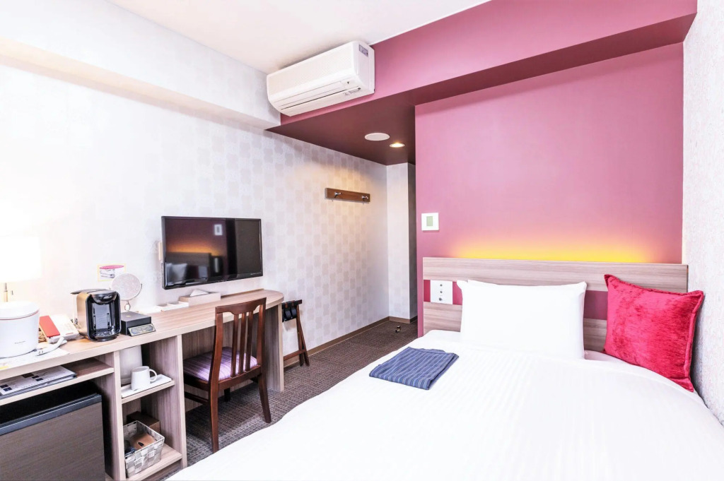 Hotel Mark-1 CNT