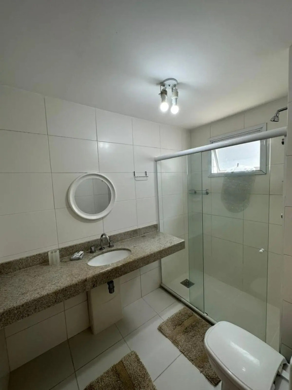 Apartamento 3 Quartos em Frente à Praia do Forte