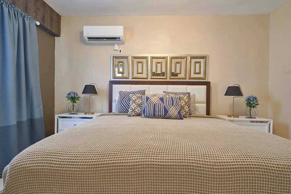 Luxurious 3-bedroom Condo With City Views in Santo Domingo
