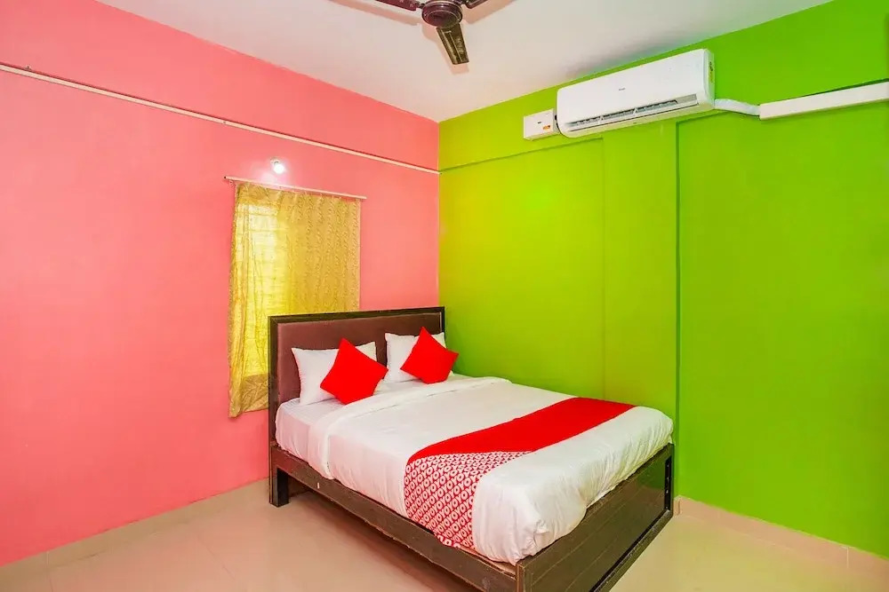 OYO 17373 Ssv Hotel