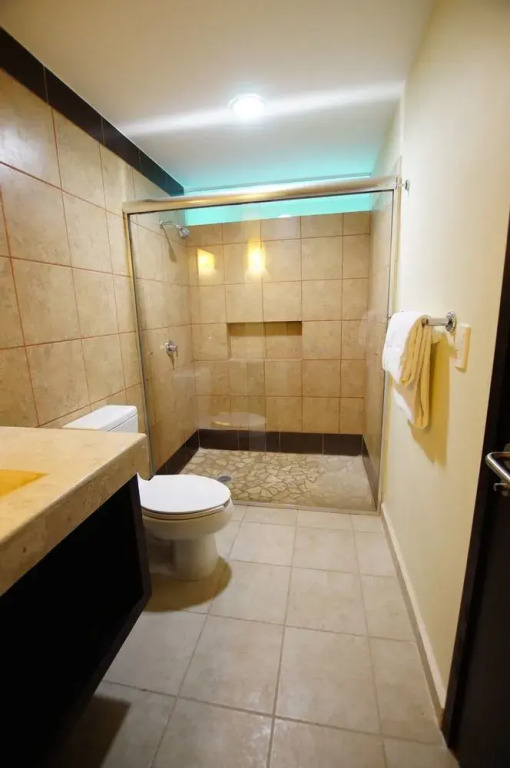 Angelos Hotel