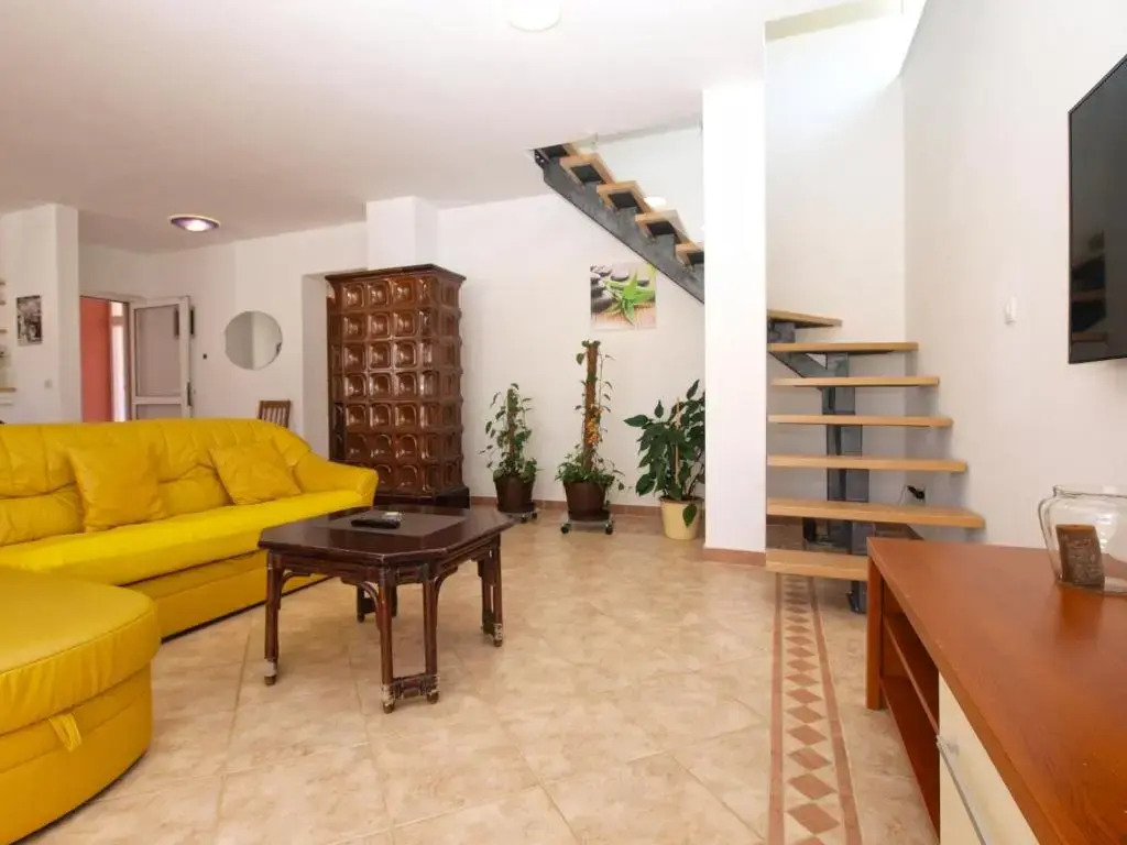 House Surida 1678