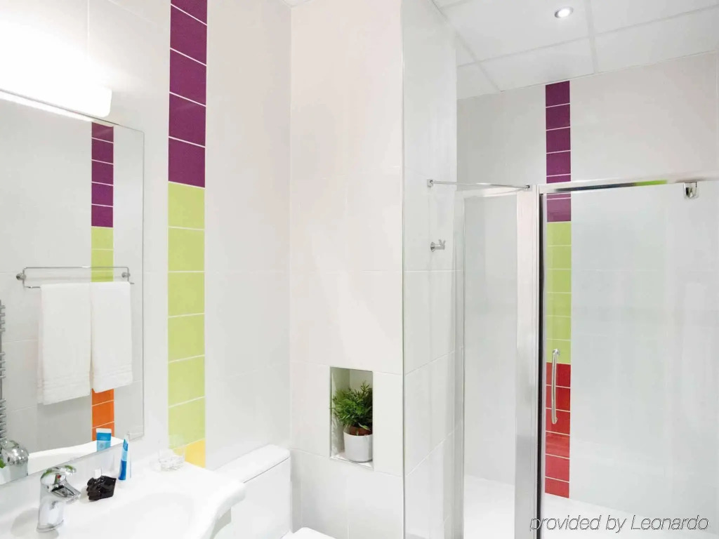 ibis Styles London Excel