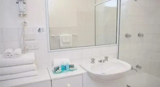 The Belmore All Suite Hotel