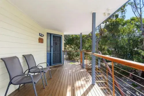 12 Ibis Court Highset Beach House With Natural Bushland Gardens And Covered Decks