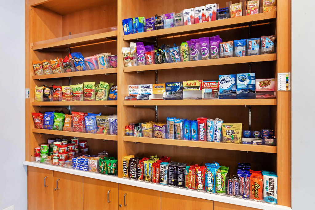 La Quinta Inn & Suites by Wyndham Chicago - Lake Shore