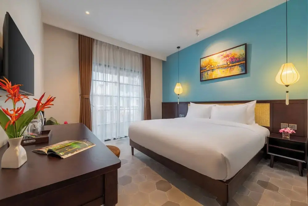 BACKHOME BOUTIQUE Old Town Hoi An