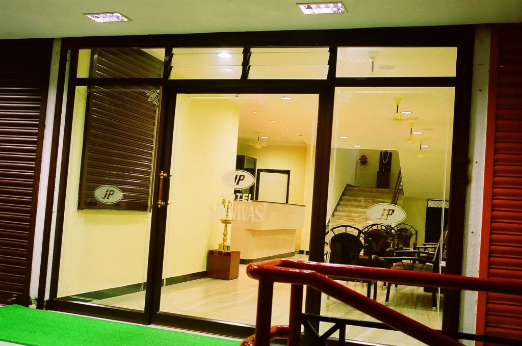 Hotel Srinivas