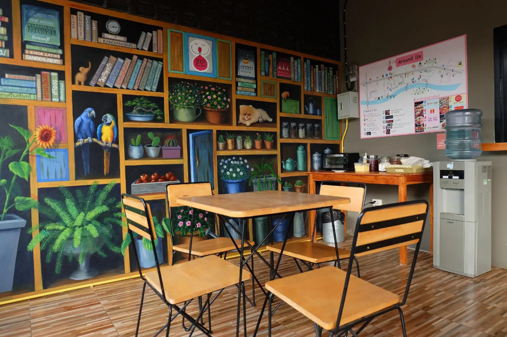 Warmwell Hostel