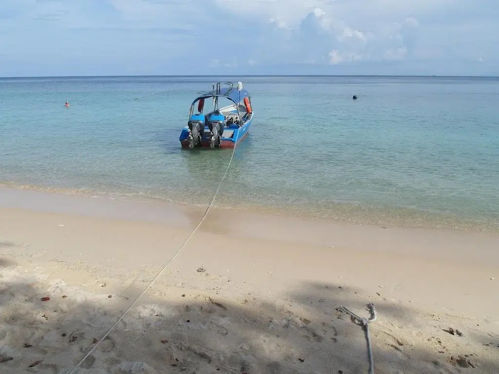 Bubbles Dive Resort