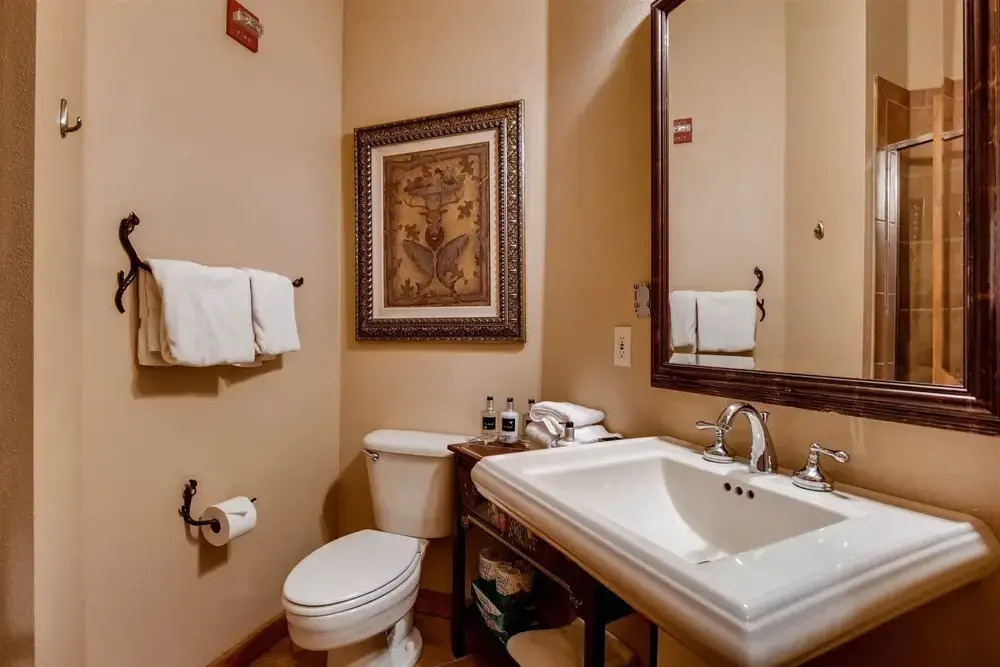 3 Bedroom Condo