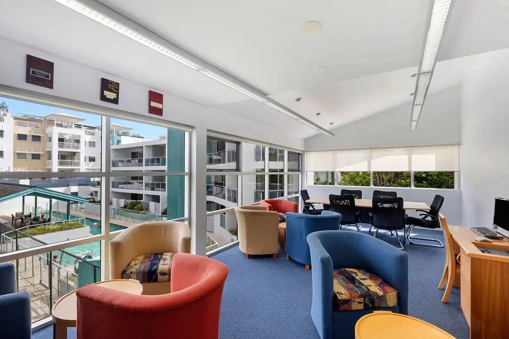 6BR Coolum Beach