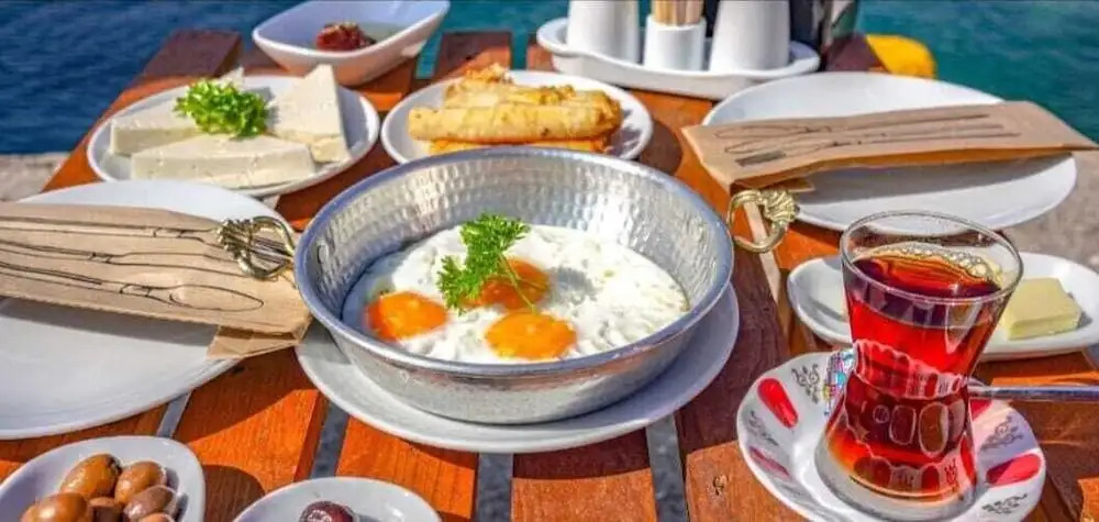 Bi Hayal Ada Evi