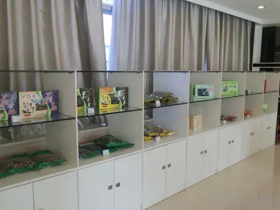 Longquan Hotel
