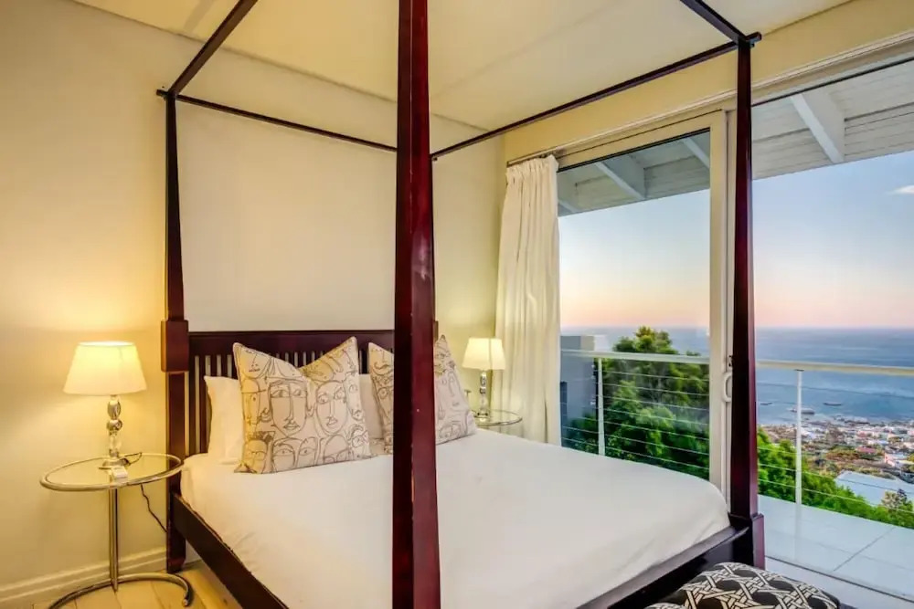 Spacious Three Bedroom Villa in Camps Bay With Private Pool and Ocean Views The Falcon