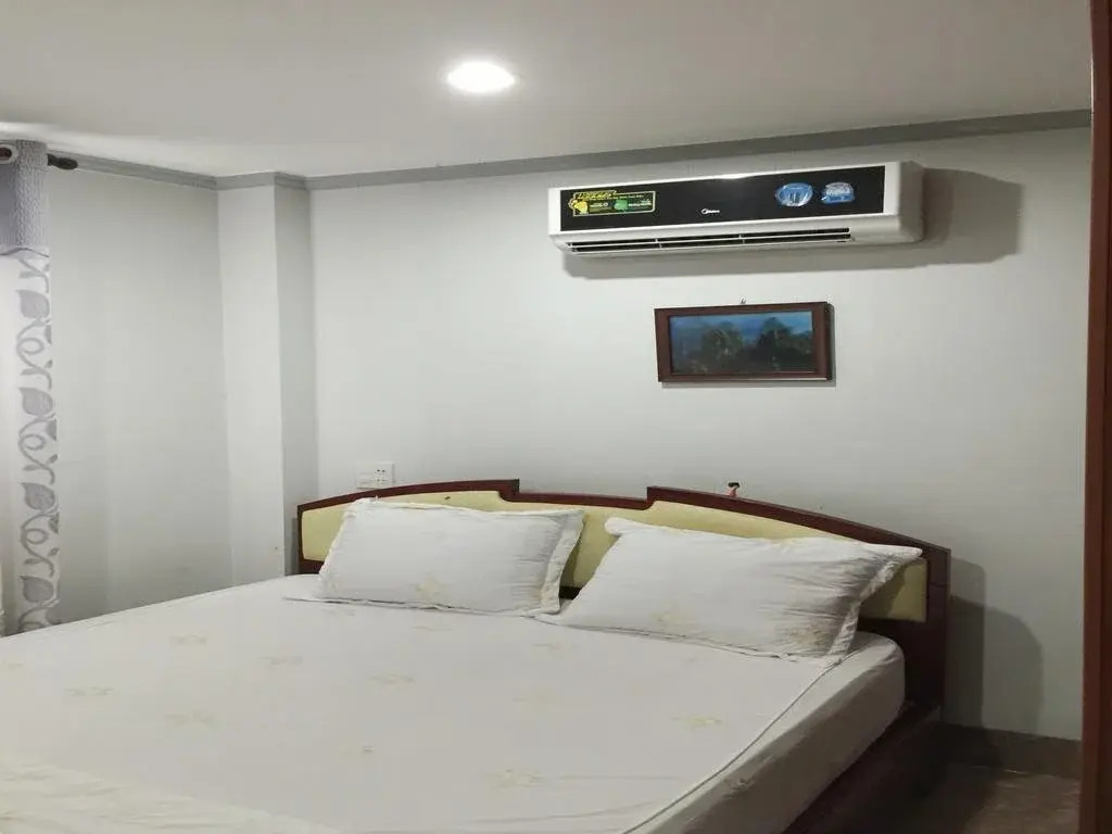 Number One Hotel