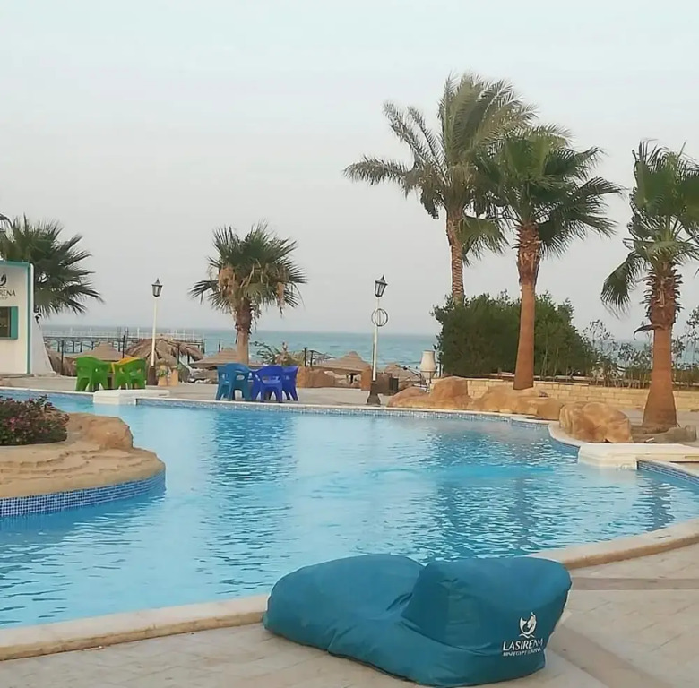 La Sirena Villa for Families only