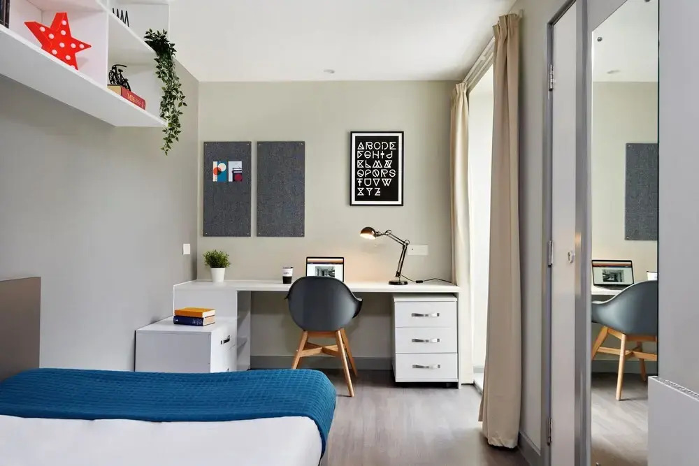 For Students Only - Ensuites in Huddersfield