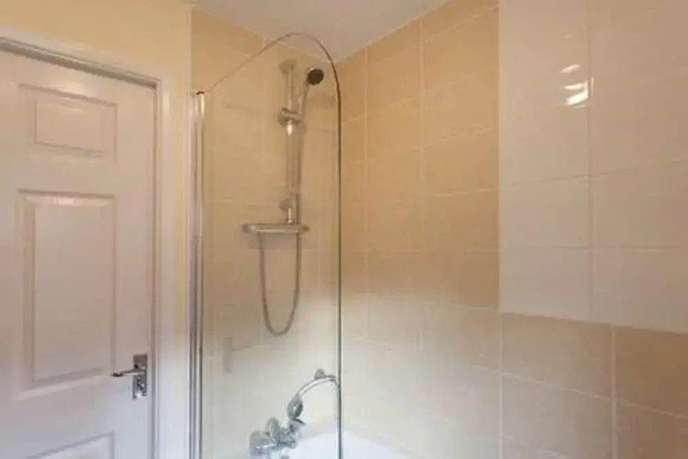 Malsbury Avenue Apartment