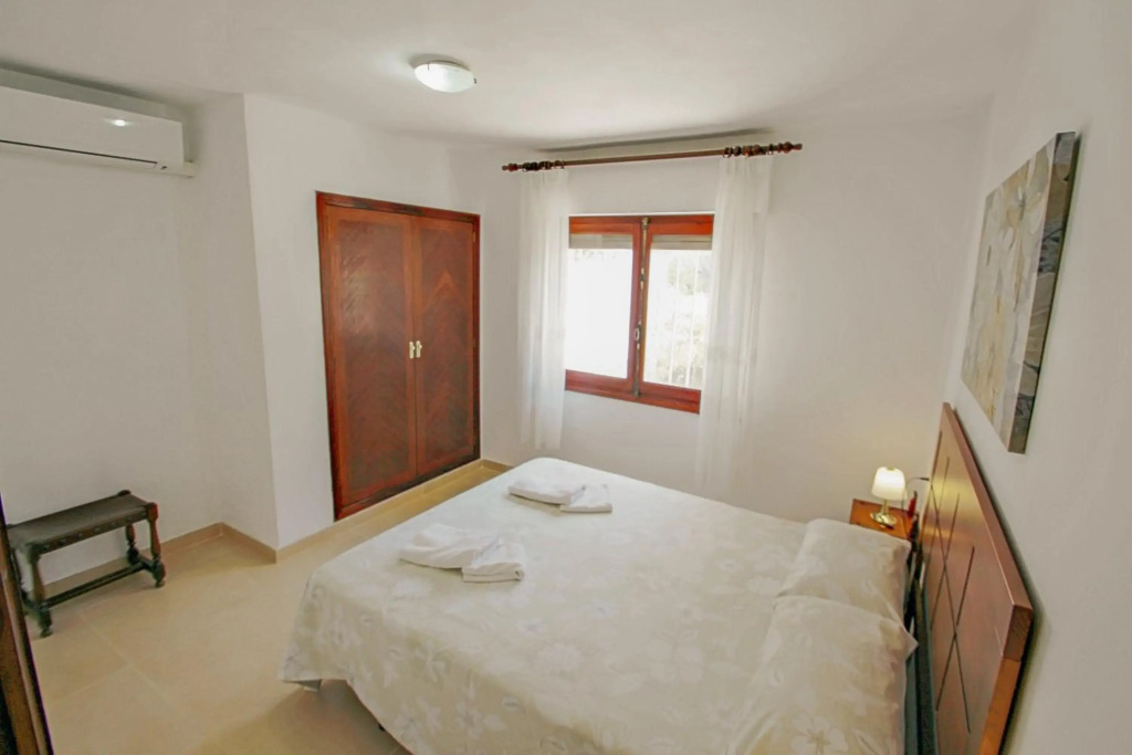 Tere - holiday home with private swimming pool in Calpe