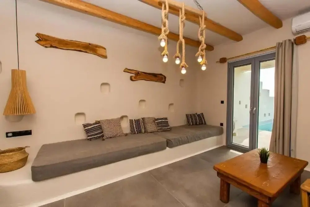 Gaitani apartments plaka naxos