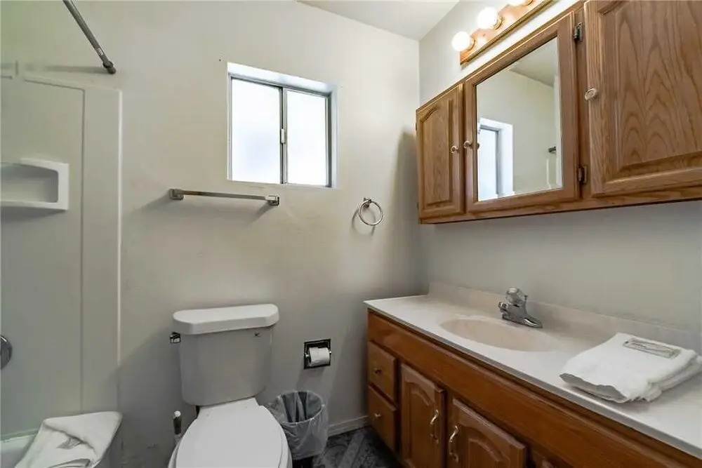 Cliff Top, 4 Bedrooms, Game Room, WiFi, Sleeps 10