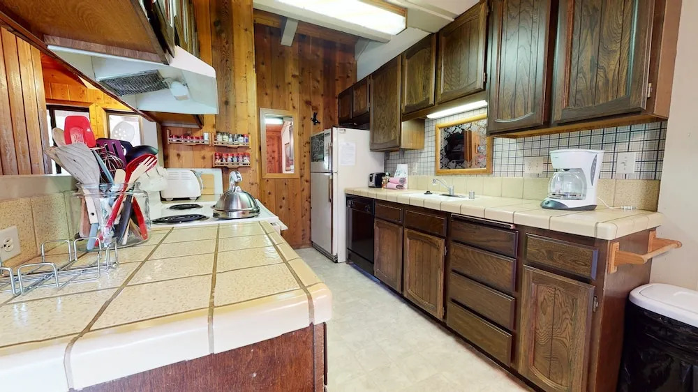 Villa de los Pinos 30 Great Complex Amenities, Walk to Town by RedAwning