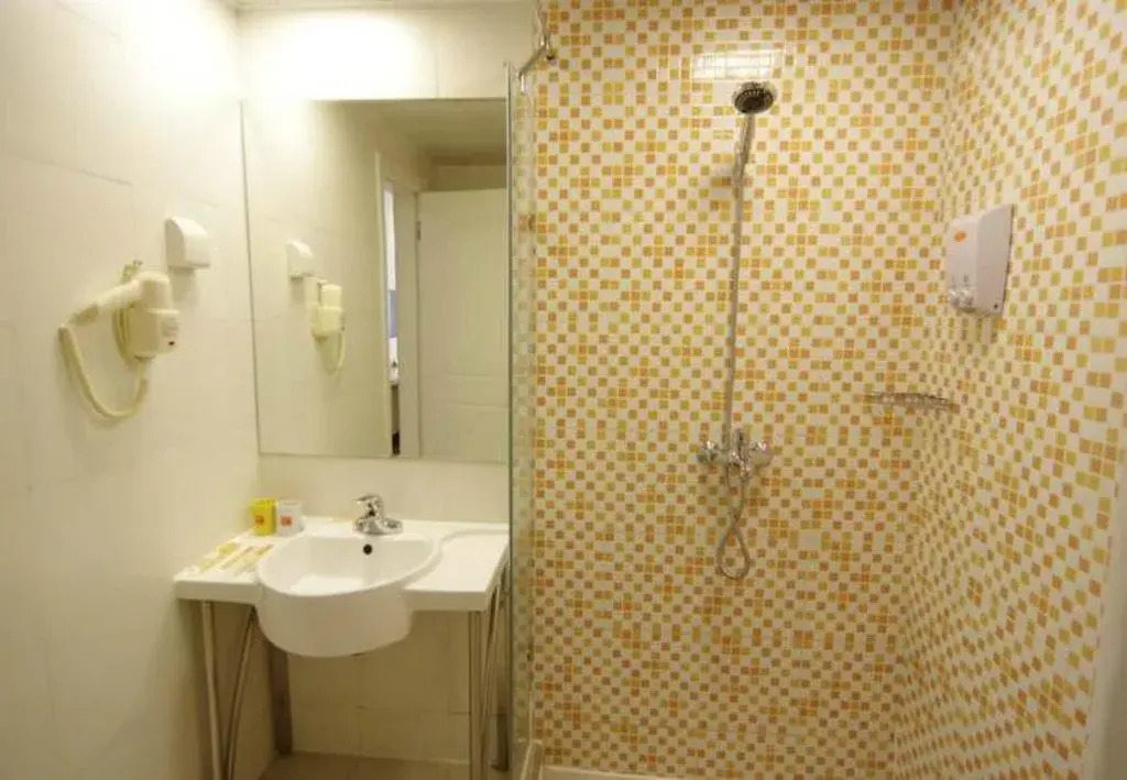 Home Inn Nanning Mingxiu You'ai Road