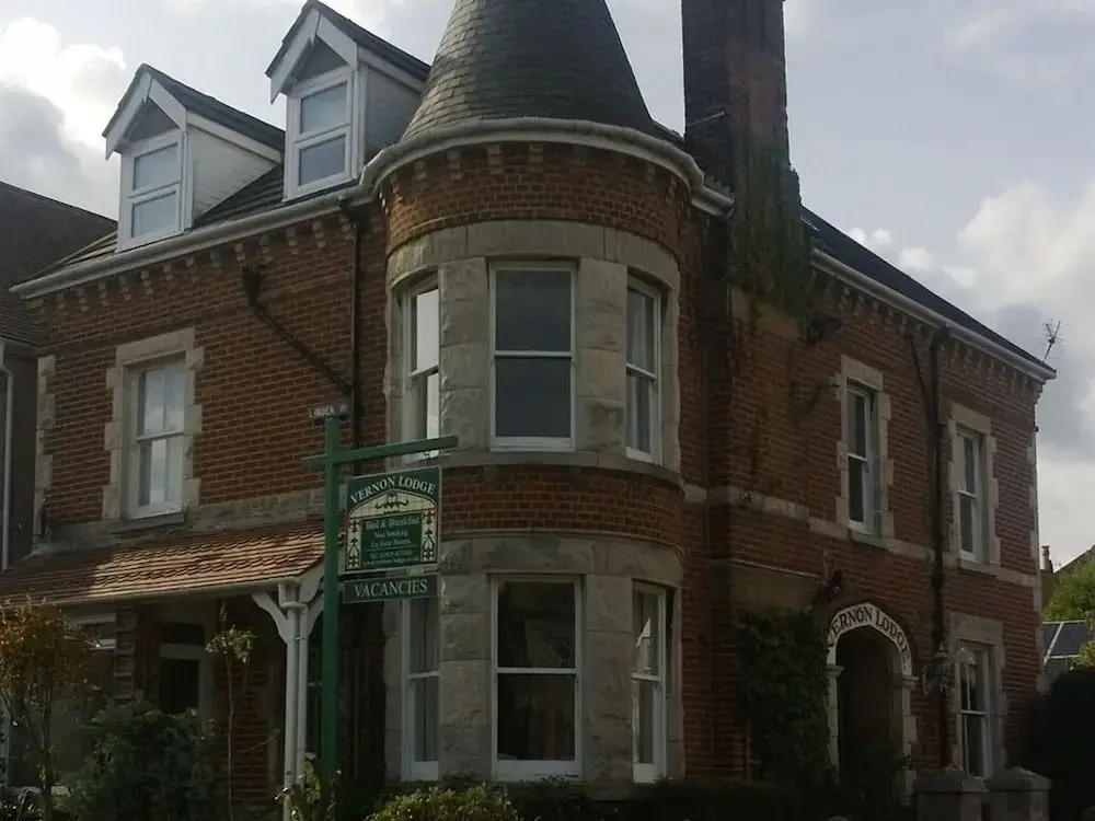 Vernon Lodge