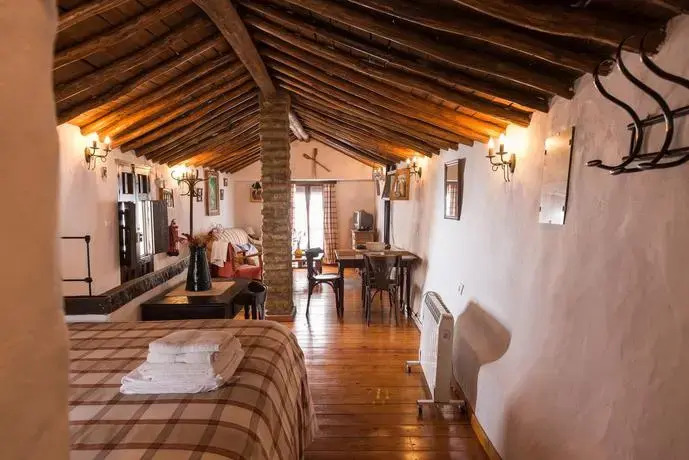 Conjunto Rural Casa Victoria