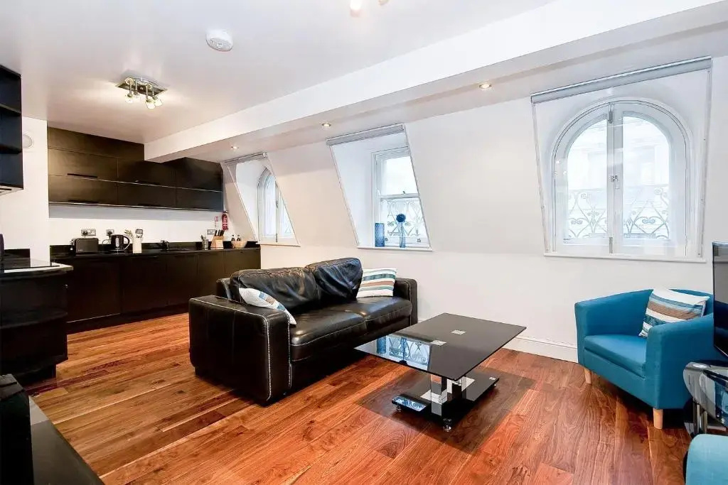 Apartment 4, 48 Bishopsgate by City Living London