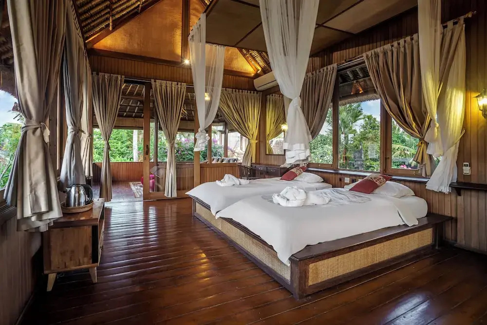 Villa Sujati