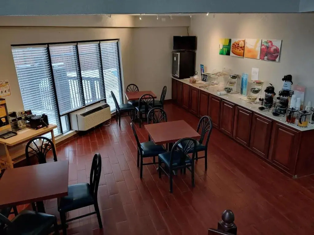 Quality Inn & Suites Thomasville-High Point