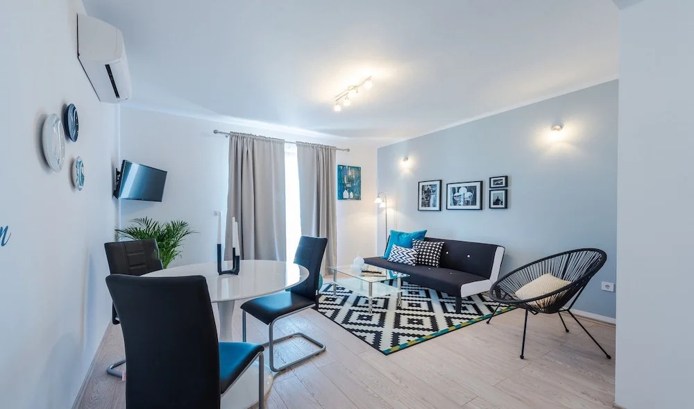 Apartments Villa Made 4U