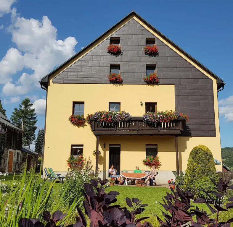 Ferienwohnungen "Am Schlössel"