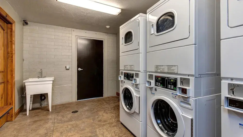 1704 Captain Molly Drive Condo 1 Bedroom 1 Bathroom Condo