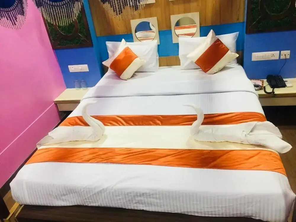 Mahadev Regency Hotel