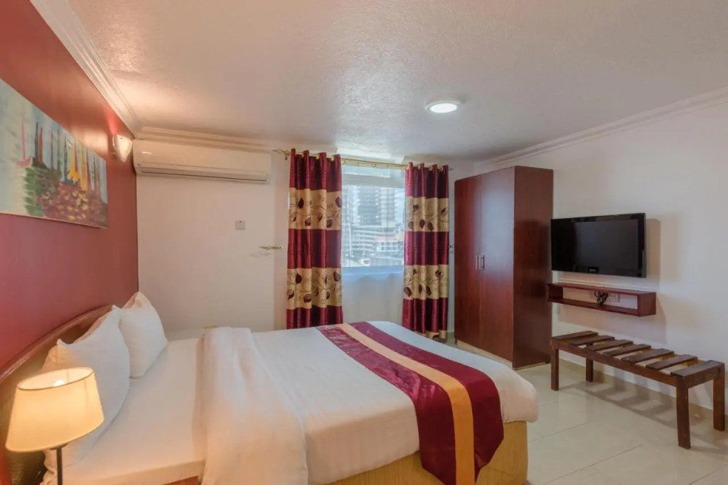 Hotel Raha Tower