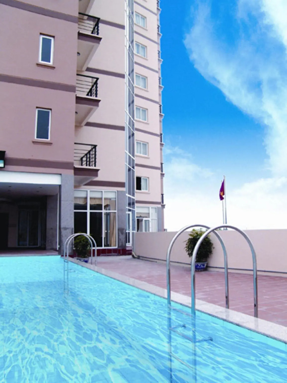 Crown Hotel