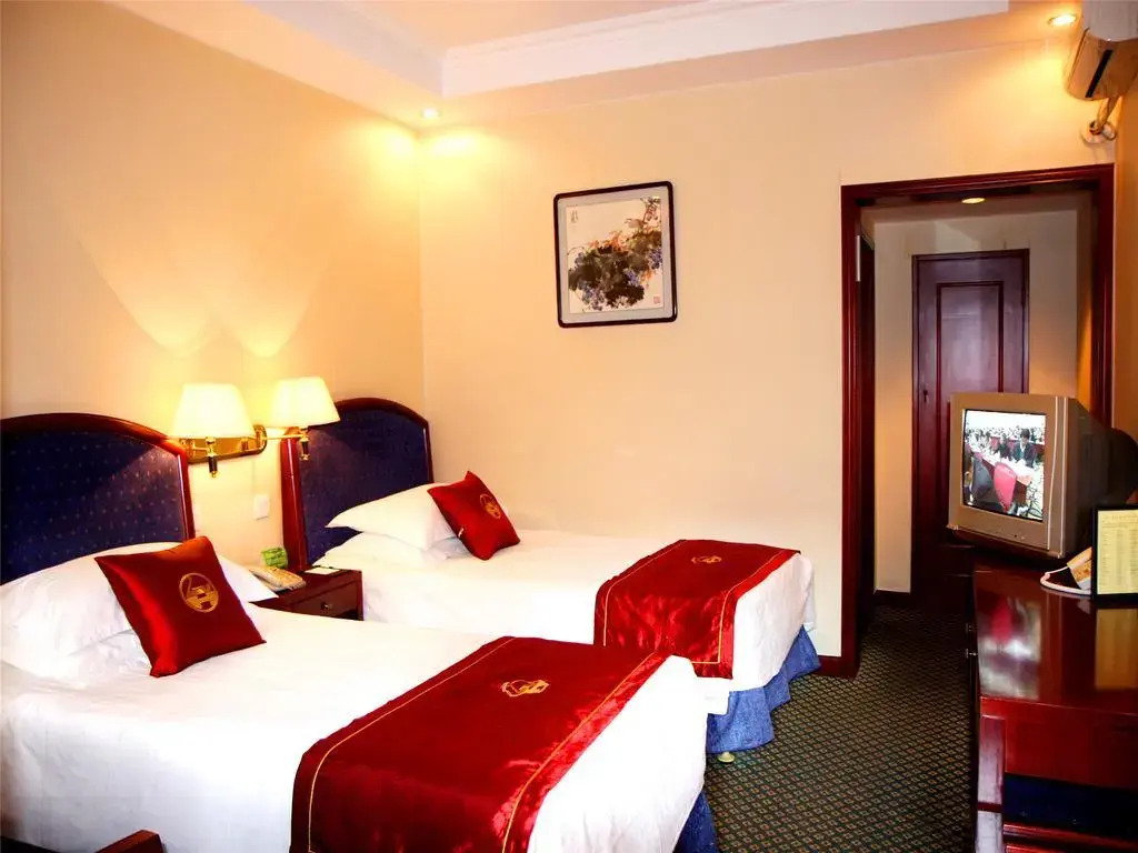 Ziyu Hotel