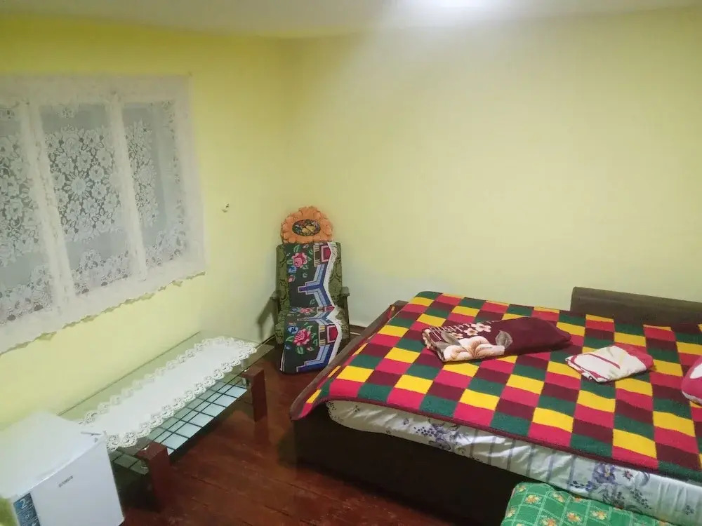 Room in Guest Room - Retreat Rustical For 2 People