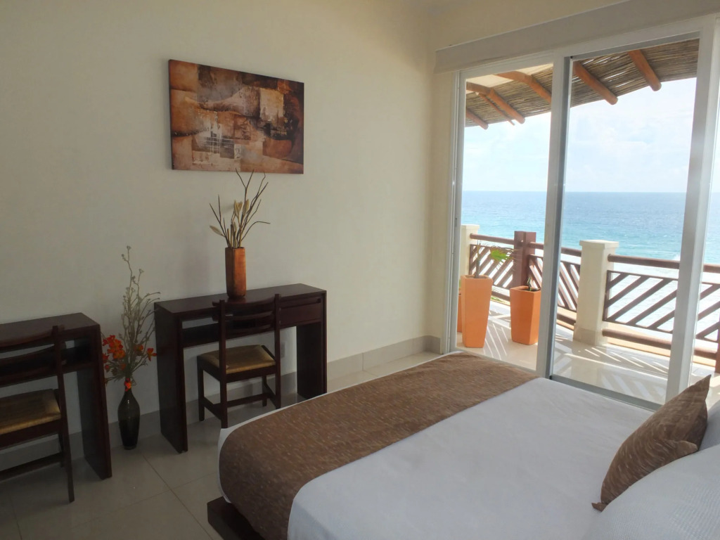 Oceanfront Apartments Vivo Resorts Puerto Escondido
