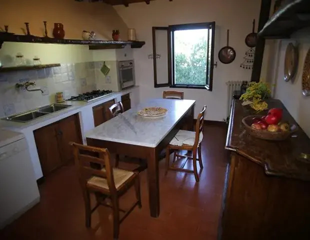 Casale Conte Jacopo 10