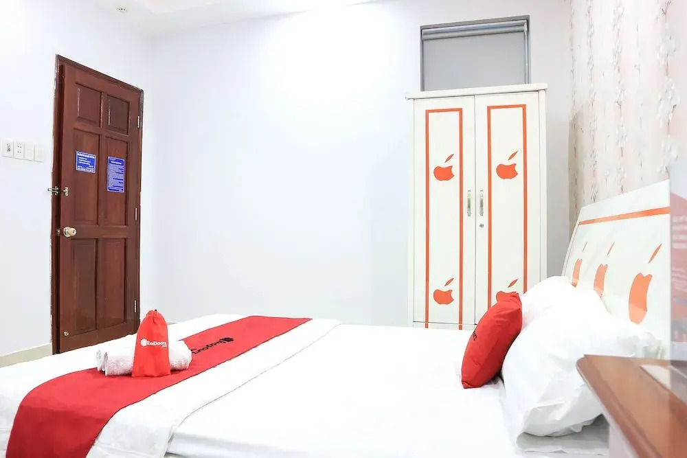 Reddoorz Near Khu che xuat Tan Thuan