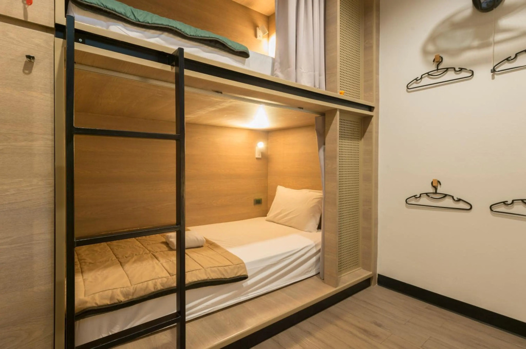 T Hostel @ Victory Monument