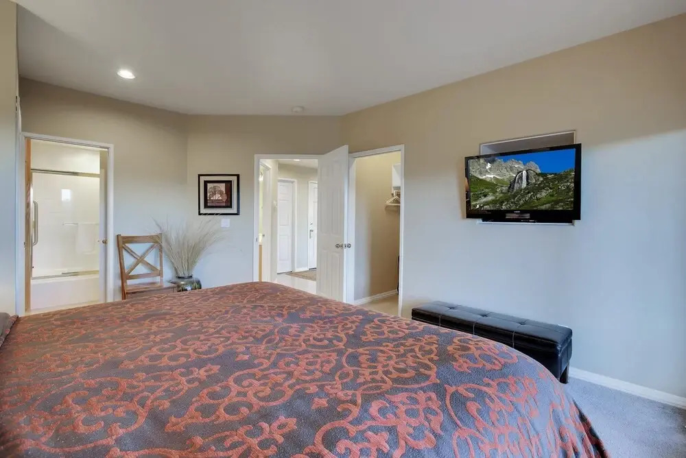 River Ridge 316ab